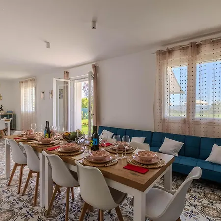 Villa Lina Morrovalle