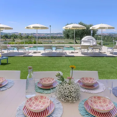 Lina Villa Morrovalle