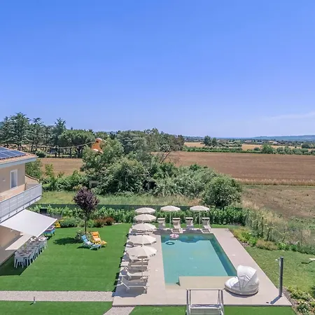 Villa Lina