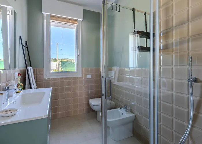 Lina Villa Morrovalle